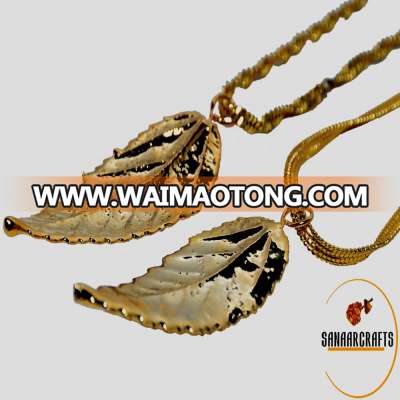 24k Gold Plated Natural Neem Leaf Pendant